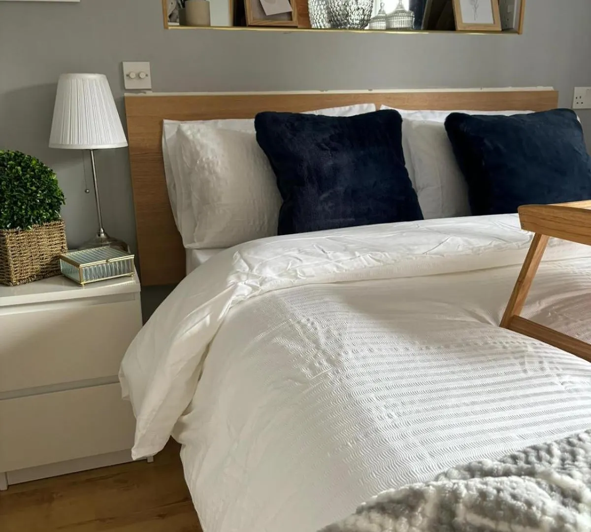 Amazing En-Suite Apartment In Finchley Central Londra Birleşik Krallık